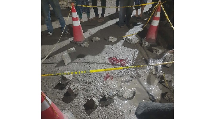 ঢাবির শাহনেওয়াজ হলের সামনে পথচারিকে গুলি করে হত্যা